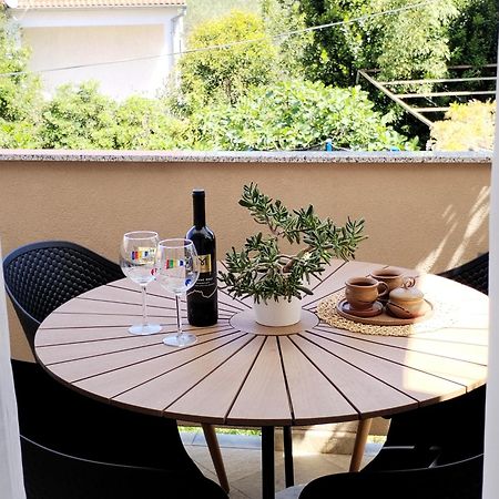 Family Apartment B&B Biograd na Moru Kültér fotó