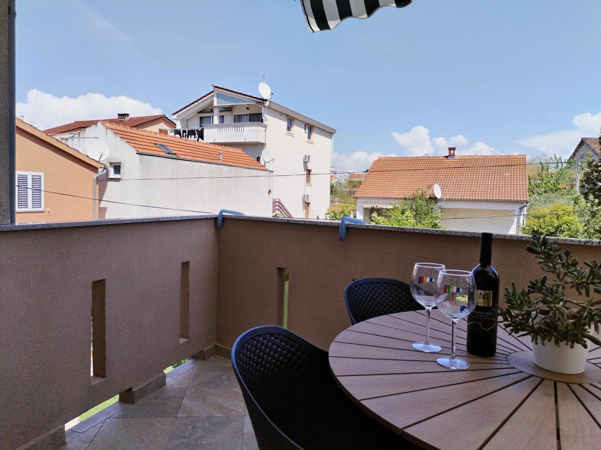 Family Apartment B&B Biograd na Moru Kültér fotó